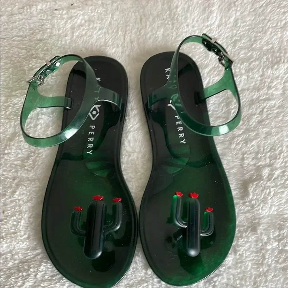 Katy Perry Cactis Green Jelly Thong Ankle Strap Lightweight Women's 9 Sandals